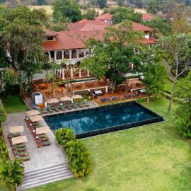 Sanctum Inle Resort，位于娘瑞的酒店