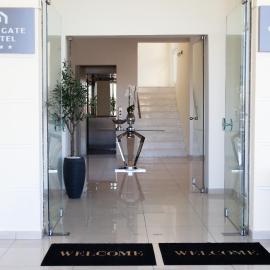 City Gate Hotel Airport Thessaloniki，位于塞萨洛尼基的酒店
