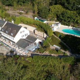Logis Hôtel Le Belle Rive，位于纳雅克的酒店