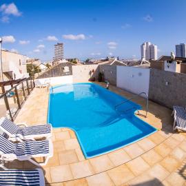 Hotel Mares do Sul，位于特拉曼达伊的酒店