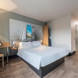 B&B HOTEL Orange，位于奥朗日的酒店