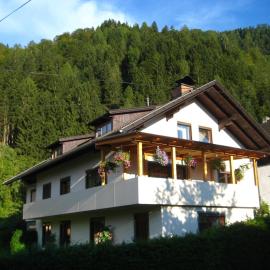 Ferienhaus Maier，位于Lind的酒店