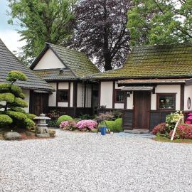 Den Japanske Have B & B，位于海宁的酒店
