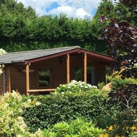 East Crinnis Log Cabin，位于帕的酒店