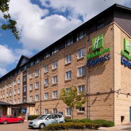 Holiday Inn Express Edinburgh - Leith Waterfront by IHG,位于爱丁堡的酒店