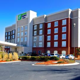 Holiday Inn Express & Suites Atlanta NE- Duluth by IHG，位于德卢斯的酒店