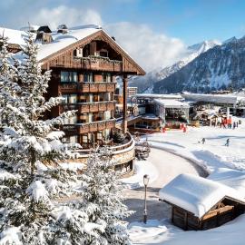 Hôtel de la Loze，位于谷雪维尔的酒店