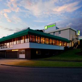 Holiday Inn Stoke on Trent M6 Jct15 by IHG，位于特伦特河畔斯托克的酒店