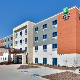 Holiday Inn Express & Suites Plano East - Richardson by IHG，位于普莱诺的酒店