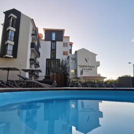 Santa Cruz Village Hotel，位于圣克鲁斯的酒店