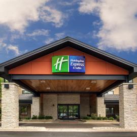 Holiday Inn Express & Suites Aurora - Naperville by IHG