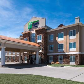 Holiday Inn Express Northwest Maize by IHG，位于Maize的酒店