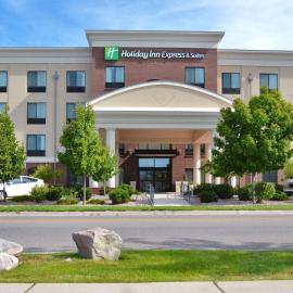 Holiday Inn Express and Suites Missoula by IHG,位于米苏拉的酒店
