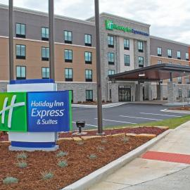 Holiday Inn Express & Suites - St. Louis South - I-55 by IHG，位于Mattese的酒店