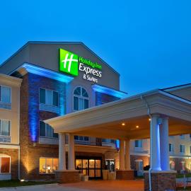 Holiday Inn Express Hotel & Suites Mattoon by IHG,位于Mattoon的酒店