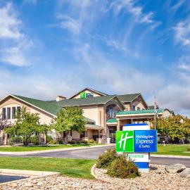 Holiday Inn Express Hotel & Suites Gillette by IHG，位于吉列的酒店
