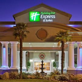 Holiday Inn Express Hotel & Suites Modesto-Salida by IHG，位于莫德斯托的酒店