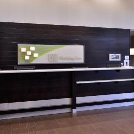 Holiday Inn Hotel & Suites Edmonton Airport Conference Centre by IHG,位于尼斯库的酒店