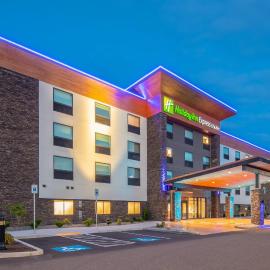 Holiday Inn Express & Suites - Camas by IHG,位于Camas的酒店