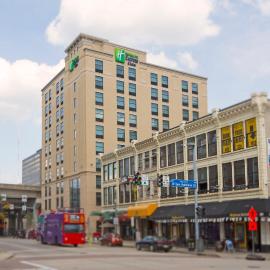 Holiday Inn Express & Suites Pittsburgh North Shore by IHG，位于匹兹堡的酒店