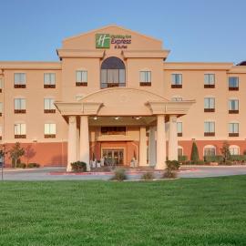 Holiday Inn Express Hotel and Suites Altus by IHG，位于阿尔特斯的酒店