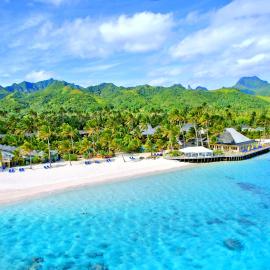 The Rarotongan Beach Resort & Lagoonarium，位于拉罗汤加的酒店
