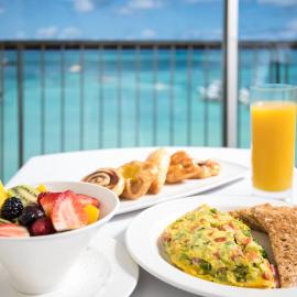 Holiday Inn Resort Aruba - Beach Resort & Casino by IHG，位于棕榈滩的酒店