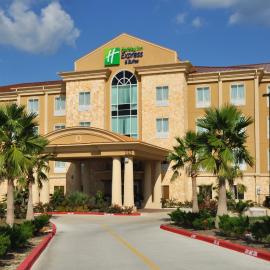 Holiday Inn Express Hotel & Suites Huntsville by IHG,位于亨茨维尔的酒店