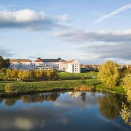 B&B HOTEL près de Disneyland Paris，位于马尼库尔勒翁格尔的酒店