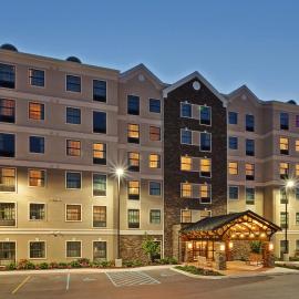 Staybridge Suites Buffalo by IHG，位于布法罗的酒店