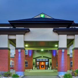 Holiday Inn Express Hotel & Suites Sherwood Park-Edmonton Area by IHG,位于舍伍德帕克的酒店
