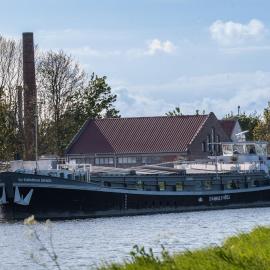 B&B Droomboot，位于奥登布尔格的酒店