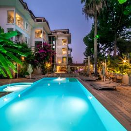 Petunya Konak Boutique Hotel，位于马尔马里斯的酒店