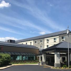 Holiday Inn & Suites Chicago-Carol Stream Wheaton by IHG