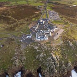 The Land's End Hotel，位于森嫩的酒店