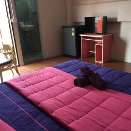 SMILE HOME GUESTHOUSE