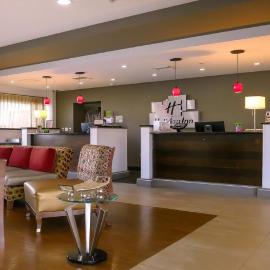 Holiday Inn - Fort Myers - Downtown Area by IHG，位于迈尔斯堡的酒店