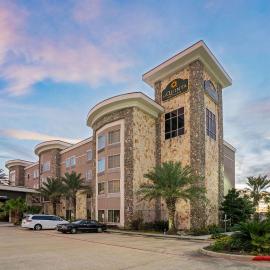 La Quinta by Wyndham Houston Willowbrook，位于休斯顿的酒店