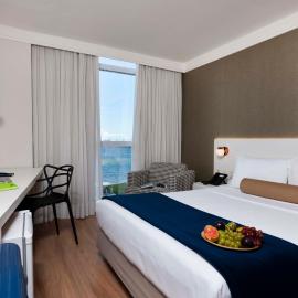 Píer Vitória Hotel，位于维多利亚的酒店