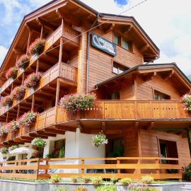 Dream Hotel，位于马库尼亚加的酒店