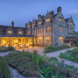 Gravetye Manor，位于东格林斯特德的酒店