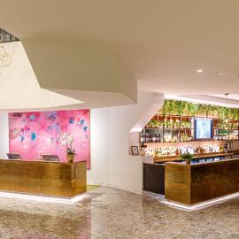 Eatons Hill Hotel，位于布里斯班的酒店