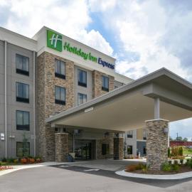 Holiday Inn Express and Suites Bryant - Benton Area by IHG，位于布赖恩特的酒店