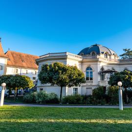 Grand Hotel et Centre Thermal d'Yverdon-les-Bains，位于伊韦尔东的酒店
