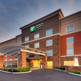 Holiday Inn Express & Suites Ithaca by IHG，位于伊萨卡的酒店