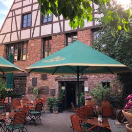 Hotel Weingärtner，位于曼海姆的酒店