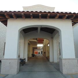 Hotel Hacienda，位于古斯曼城的酒店