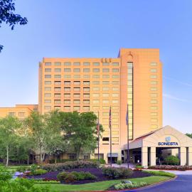 Sonesta Hotel Gwinnett Place Atlanta，位于德卢斯的酒店