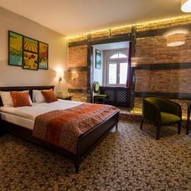 Hotel Starka，位于奥普尔的酒店