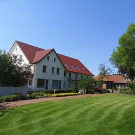 Haus Sonnenwinkel，位于巴特拉尔的酒店